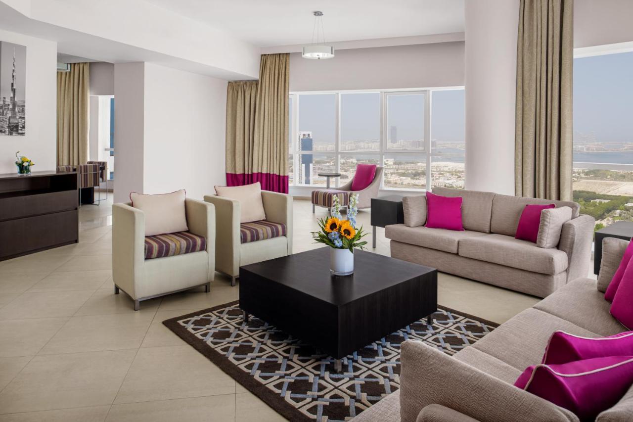 Adagio Premium Dubai Al Barsha Aparthotel Екстериор снимка