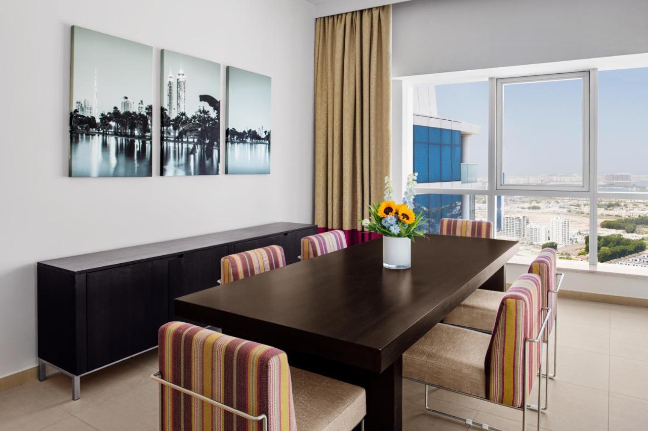 Adagio Premium Dubai Al Barsha Aparthotel Екстериор снимка