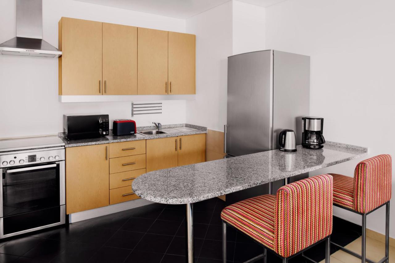 Adagio Premium Dubai Al Barsha Aparthotel Екстериор снимка