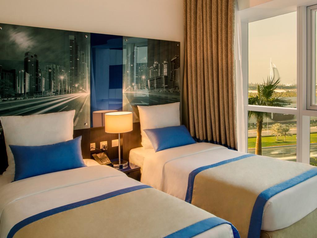 Adagio Premium Dubai Al Barsha Aparthotel Екстериор снимка