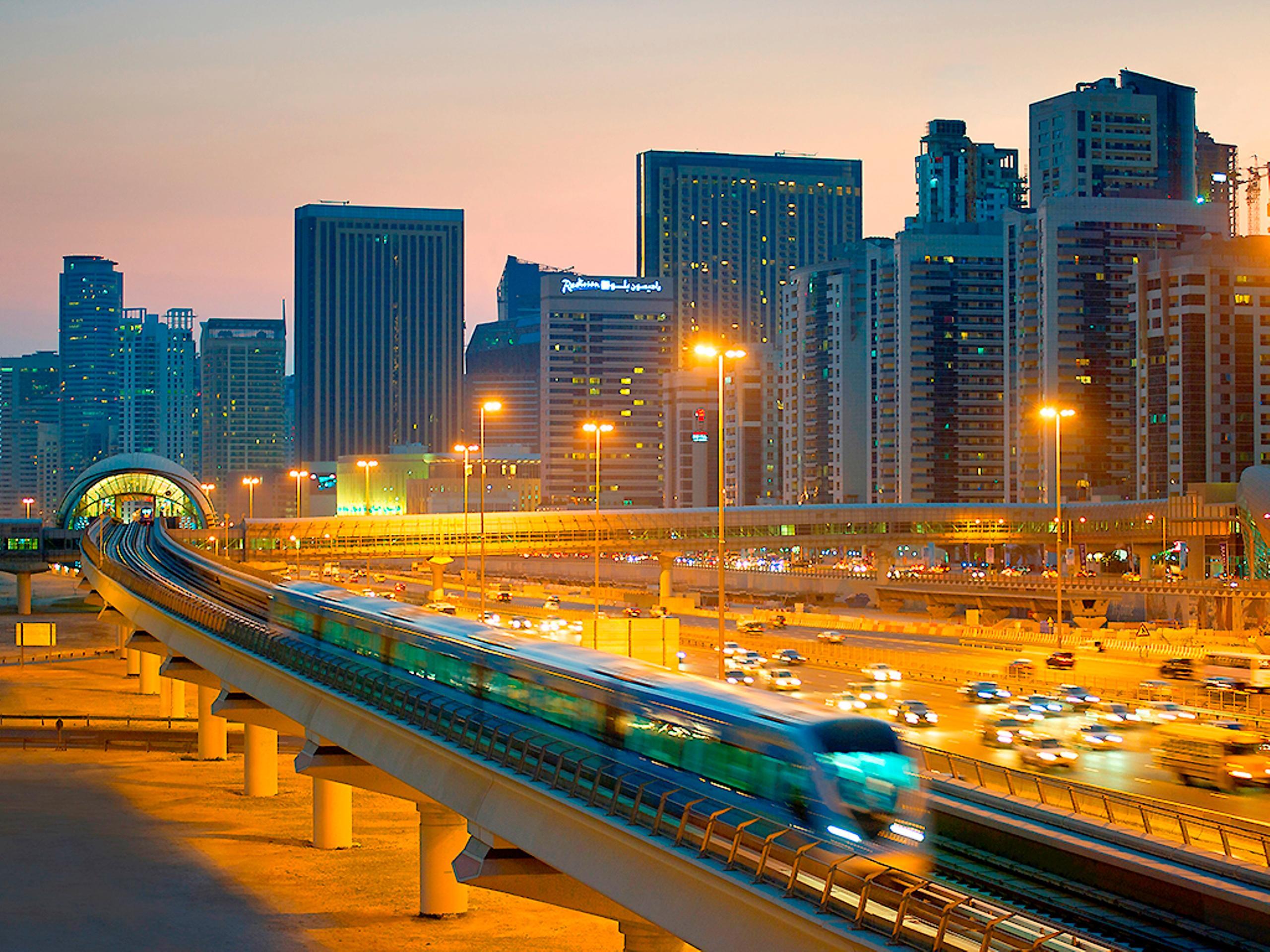 Adagio Premium Dubai Al Barsha Aparthotel Екстериор снимка