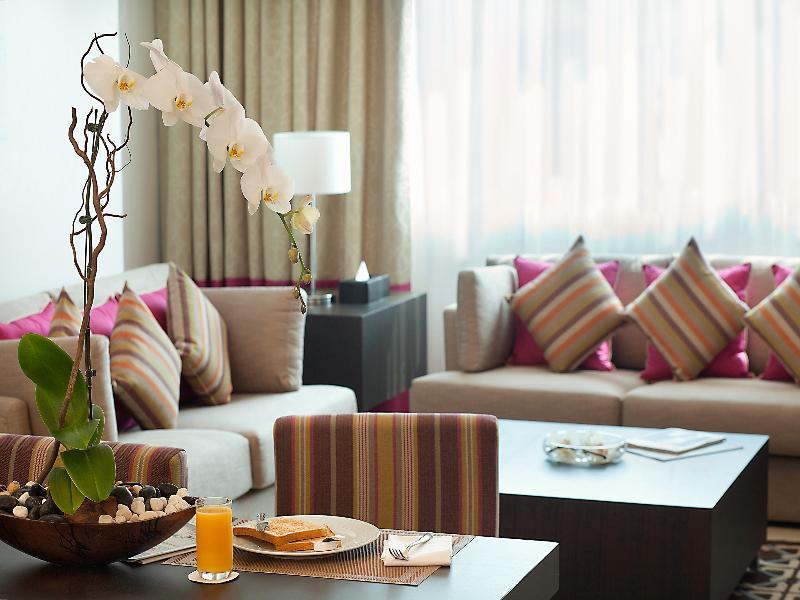 Adagio Premium Dubai Al Barsha Aparthotel Екстериор снимка